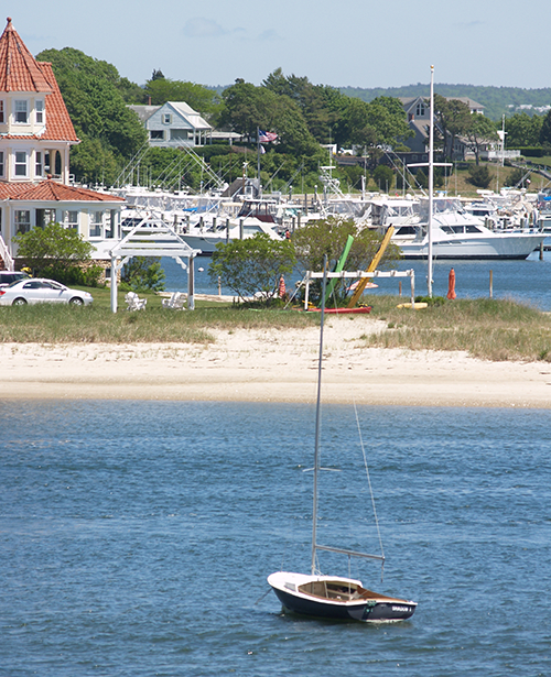Small boat in Mattapoisett harbor